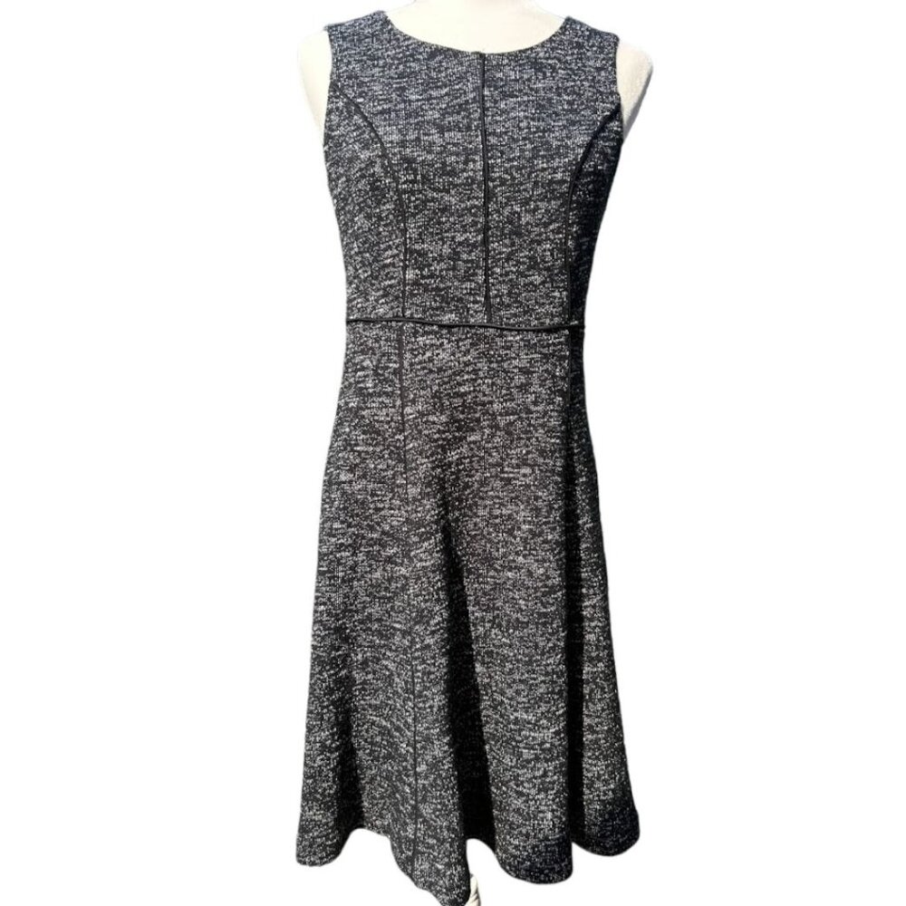 Talbots Women's Size 2 Sleeveless Black & White Sweater Dress